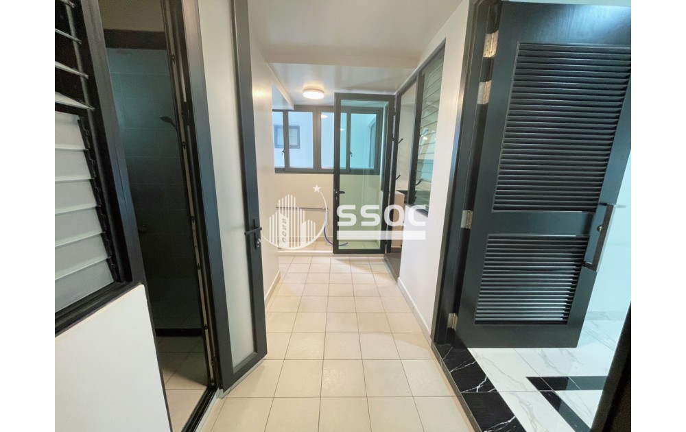 FOR SALE: 4-BEDROOM APARTMENT 239 SQM – HIGH FLOOR – RENTAL INCOME 75M VND/MONTH – 38 BILLION VND
